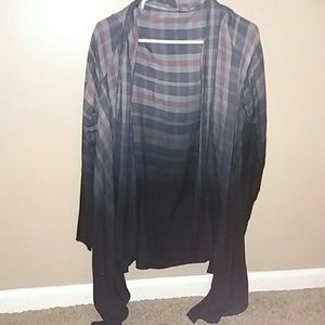 NWOT plaid/ombre fade cardigan